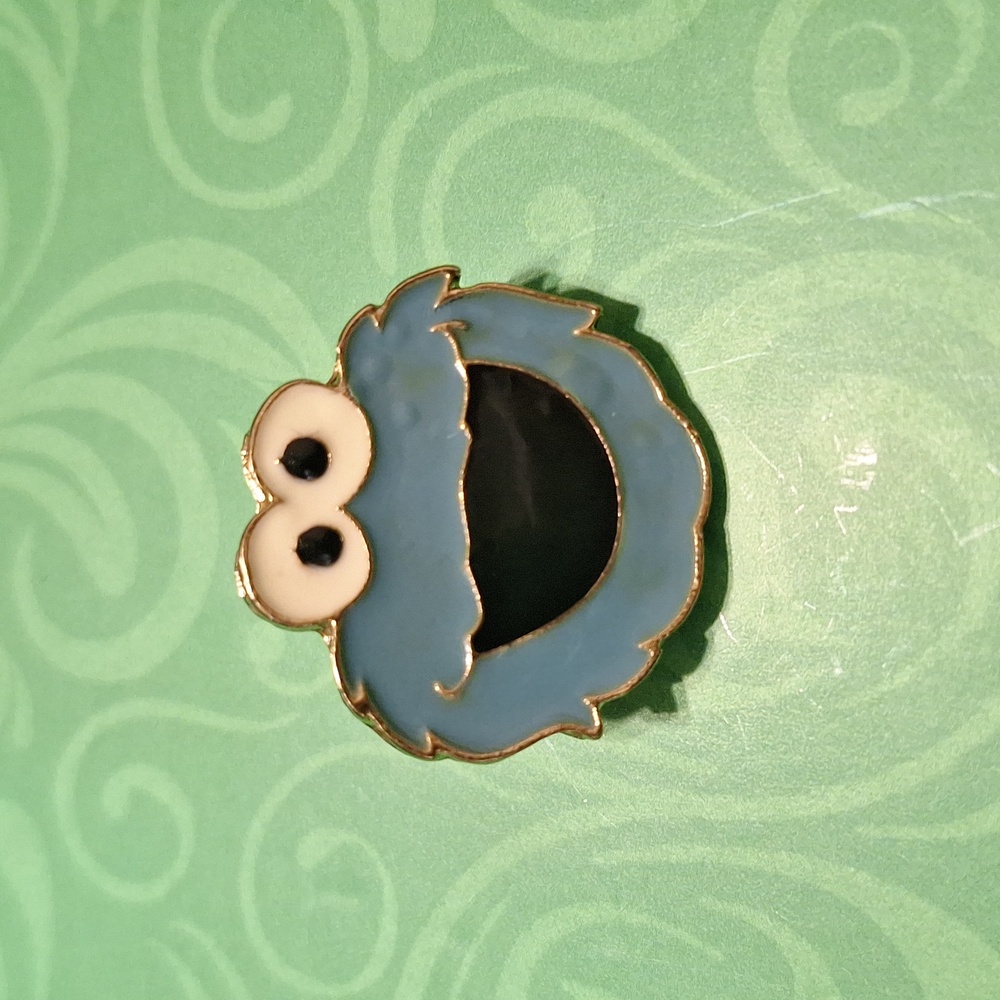 Blue Cookie Monster Push Back‎ Pin